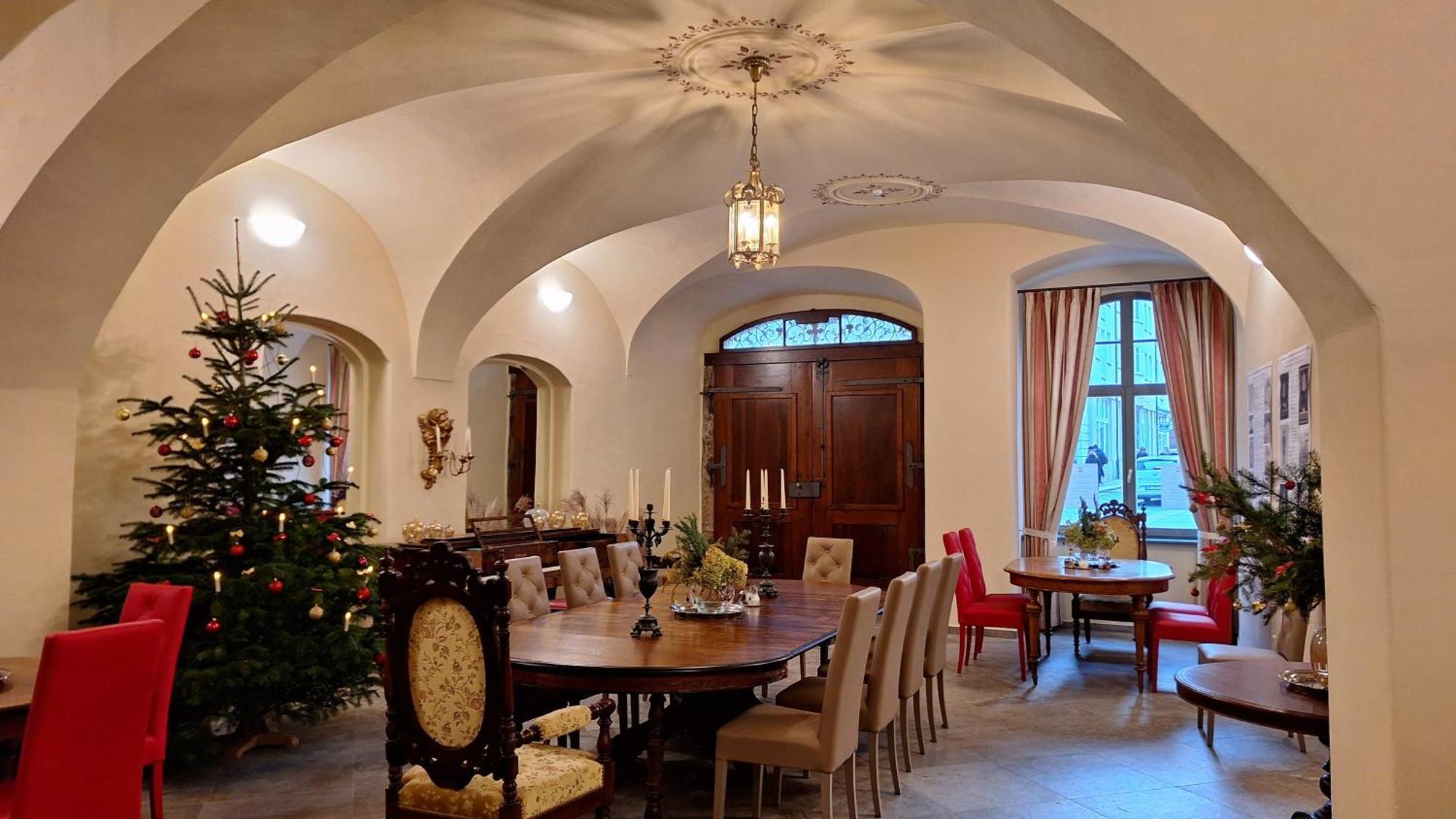 באוטזן Stadtpalais Marche-Suite Maximal 2 Personen Und 1 Kleinkind מראה חיצוני תמונה
